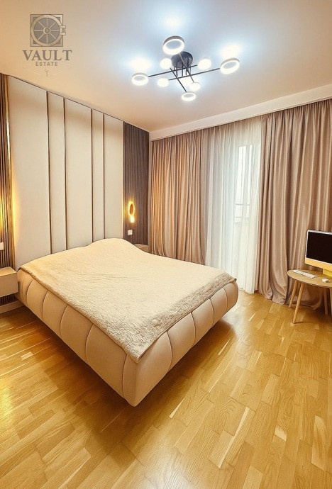 Apartament 3 camere - LA CHEIE - zona DIMITRIE LEONIDA 