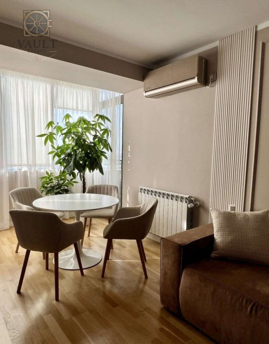 Apartament 3 camere - LA CHEIE - zona DIMITRIE LEONIDA 