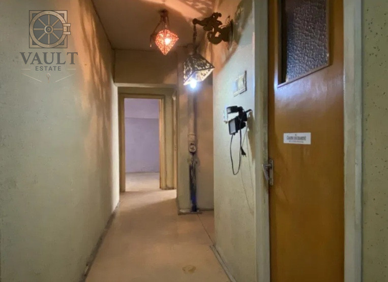 Apartament 3 camere - ETAJ 1 - zona COLENTINA 