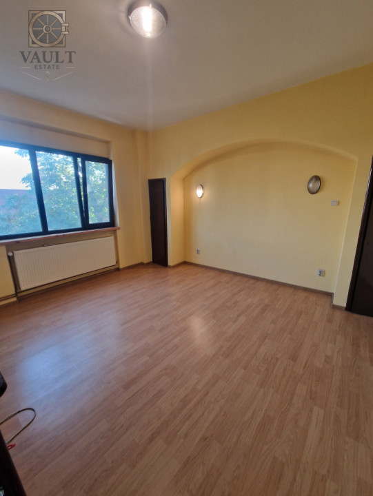 Apartament 3 camere - 10 minute de metrou - Moșilor 
