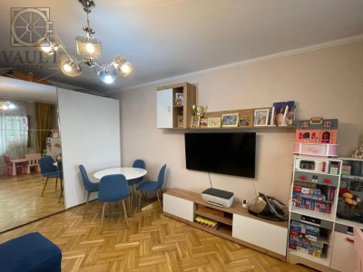 De vânzare: 3 camere spațios- Parter-Dorobanți – Radu Beller