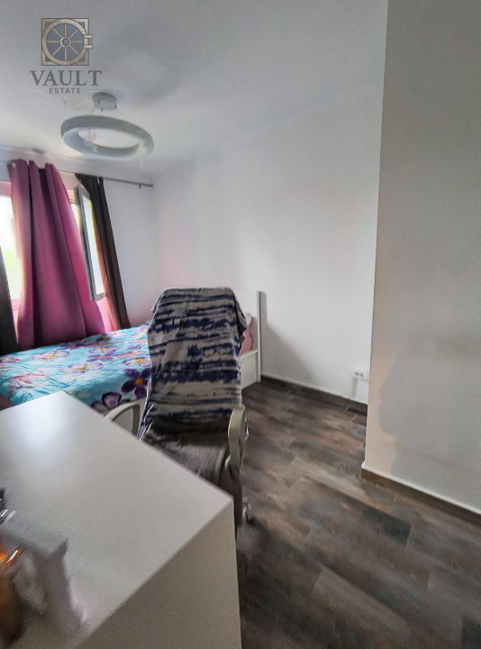 Apartament 4 camere - 5 minute de metrou - 1 Decembrie 1918