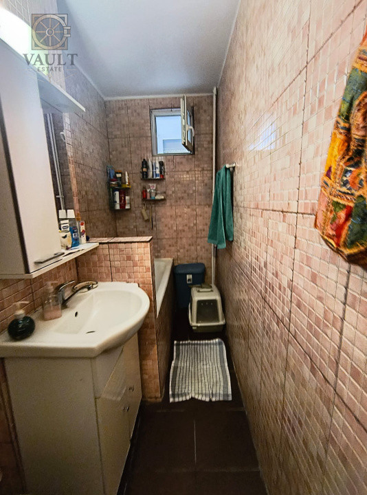 Apartament 4 camere - 5 minute de metrou - 1 Decembrie 1918