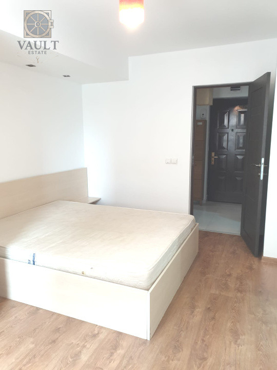APARTAMENT 2 CAMERE RENOVAT ,CU CENTRALA PROPRIE- VITAN BARZESTI