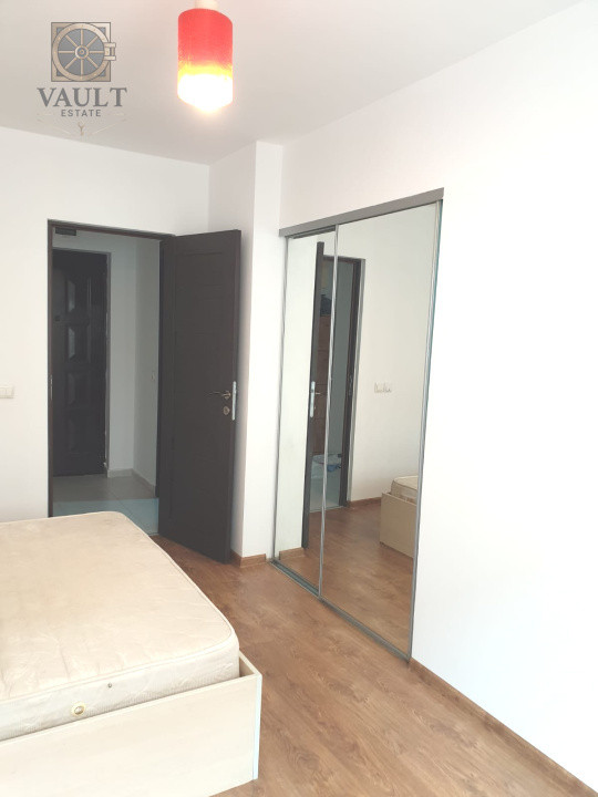 APARTAMENT 2 CAMERE RENOVAT ,CU CENTRALA PROPRIE- VITAN BARZESTI