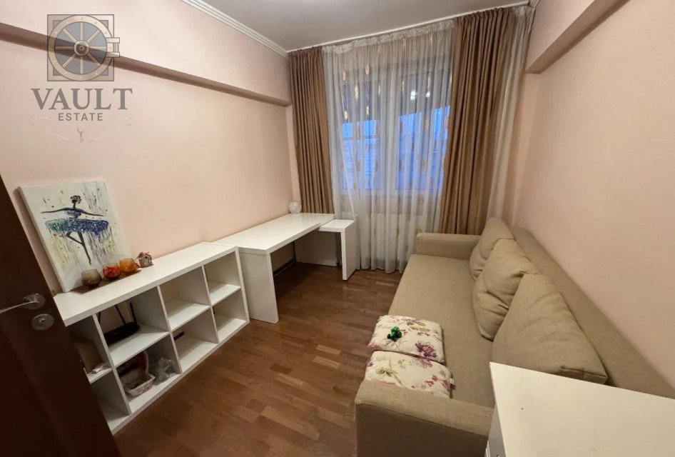 Apartament 3 camere - Lacul Tei
