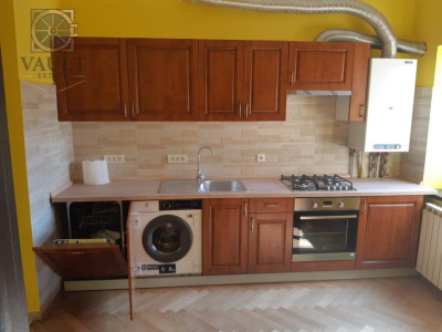 Apartament 3 camere-zona Universitatii
