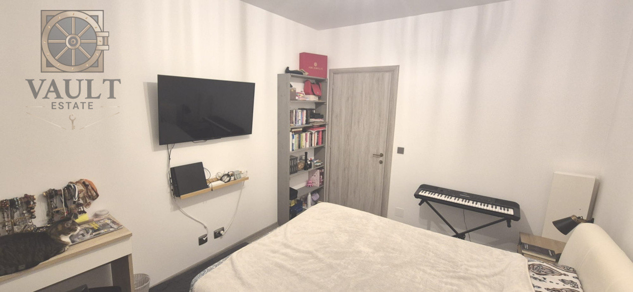 APARTAMENT 3 CAMERE DECOMANDAT+LOC DE PARCARE ,CARTIERUL SOLAR -BERCENI