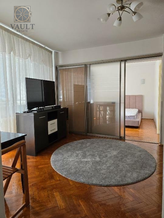 Apartament 3 camere-Stefan Cel Mare - Lizeanu 
