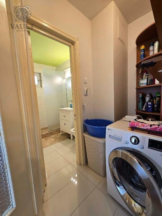 Apartament 3 camere-Stefan Cel Mare - Lizeanu 