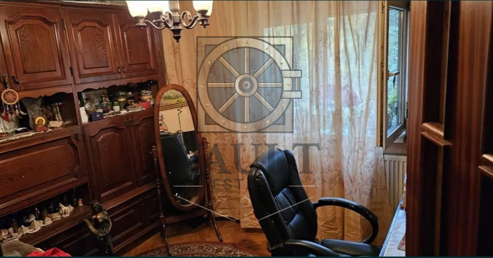 Apartament 4 camere-Decomandat-Centrala Termica- Turda