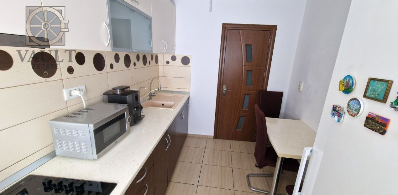 Apartament 3 camere - metrou Pacii