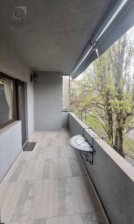 APARTAMENT 4 CAMERE +TEREN PROPRIU - PRIMAVERII
