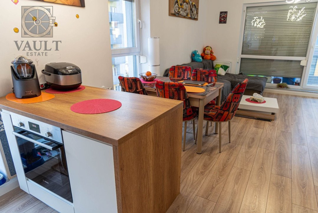 Apartament 4 camere decomandat zona Pantelimon