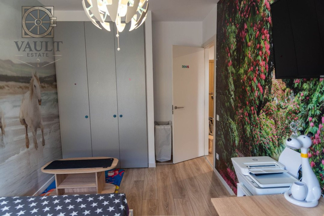 Apartament 4 camere decomandat zona Pantelimon