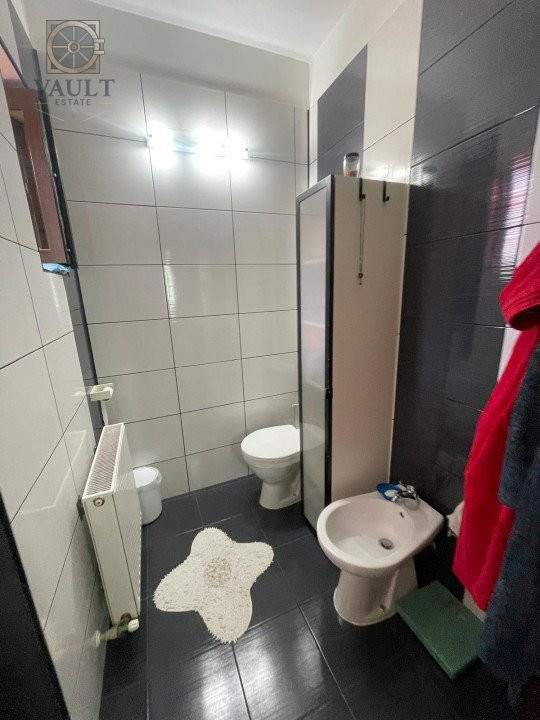  Casa Militari -  metroul Pacii