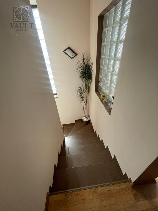  Casa Militari -  metroul Pacii