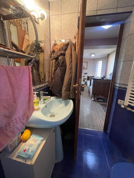  Casa Militari -  metroul Pacii