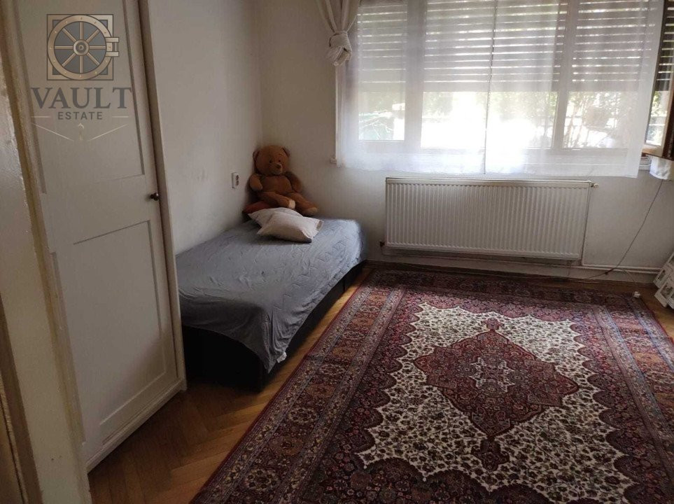 Apartament 3 camere- Casa|Vila- Boxa 20 mp