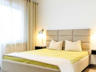 Apartament 3 camere- Decomandat- Nerva Traian 