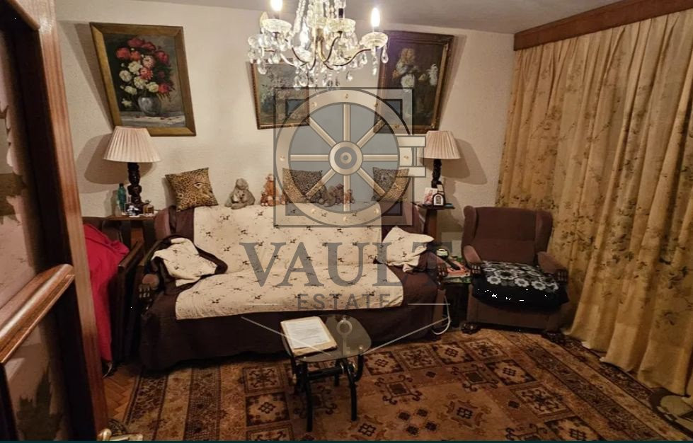 Apartament 4 camere-Decomandat-Centrala Termica- Turda
