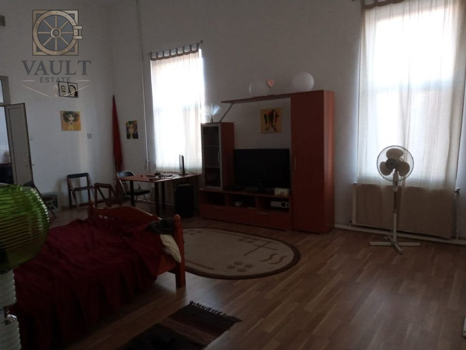 Casa INDIVIDUALA - S+P+1+M - 5 minute de metrou TINERETULUI