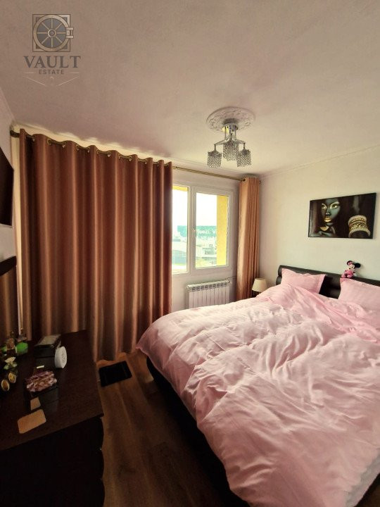 APARTAMENT 3 CAMERE - OBOR - BISERICA SF. DUMITRU