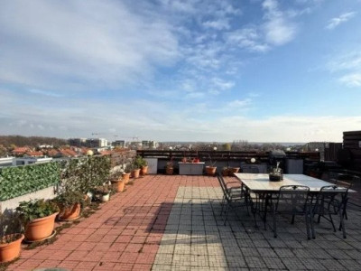 PENTHOUSE - 4 CAMERE - PISCINA - TERASA