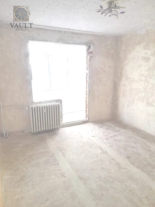 2 camere-de Renovat-la cativa pasi de metrou -1 Decembrie 1918