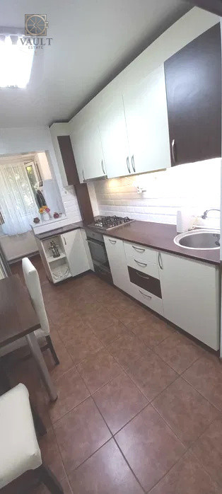Apartament 3 camere -Fizicienilor-68Mp 