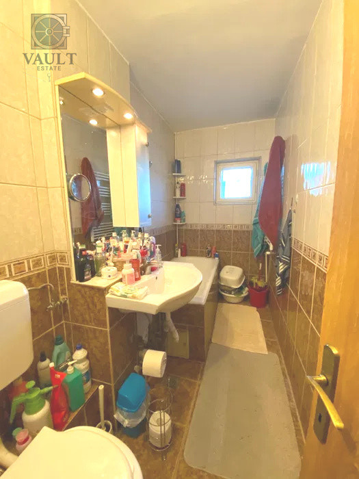 Apartament 3 camere- 68 MP-Fizicienilor