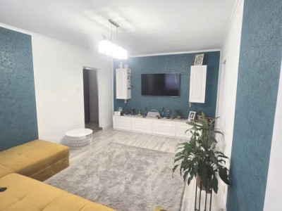 Apartament 3 camere -65 MP- 1 Decembrie 1918 