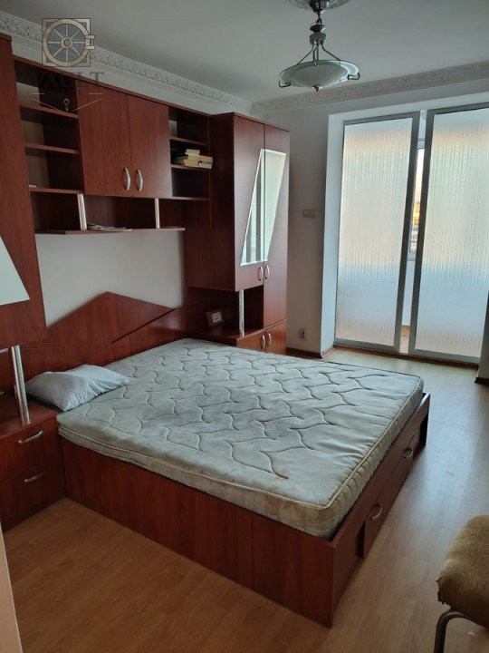 Apartament 3 camere Drumul Taberei