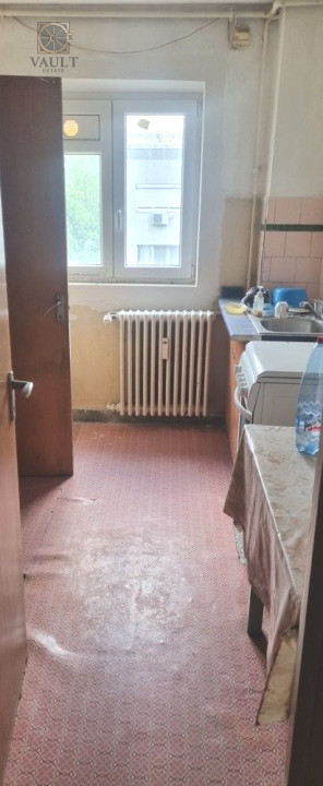 Apartament 3 camere - Titan - Piata Minis - posibilitate centrala