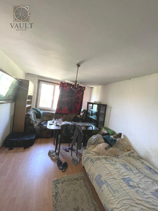 APARTAMENT 4 CAMERE-  CENTRALA TERMICA  - 1 Decembrie 1918