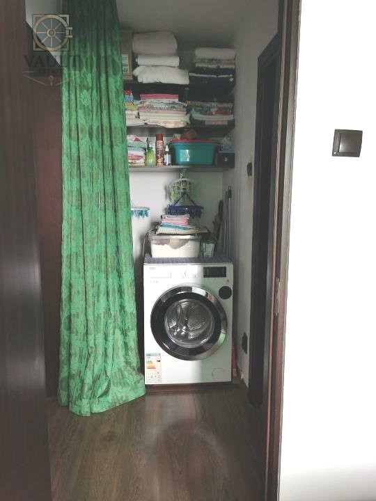 APARTAMENT 3 CAMERE DECOMANDAT  -DRISTOR -PARK LAKE 