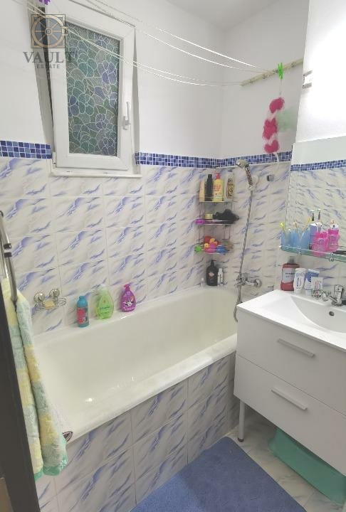 APARTAMENT 3 CAMERE DECOMANDAT  -DRISTOR -PARK LAKE 