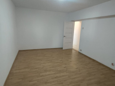 APARTAMENT 3 CAMERE MIHAI BRAVU LANGA KAUFLAND  SI INTERSECTIA VITAN