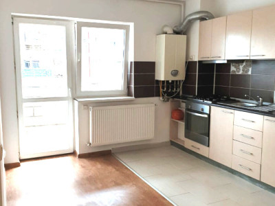 APARTAMENT 2 CAMERE RENOVAT ,CU CENTRALA PROPRIE- VITAN BARZESTI