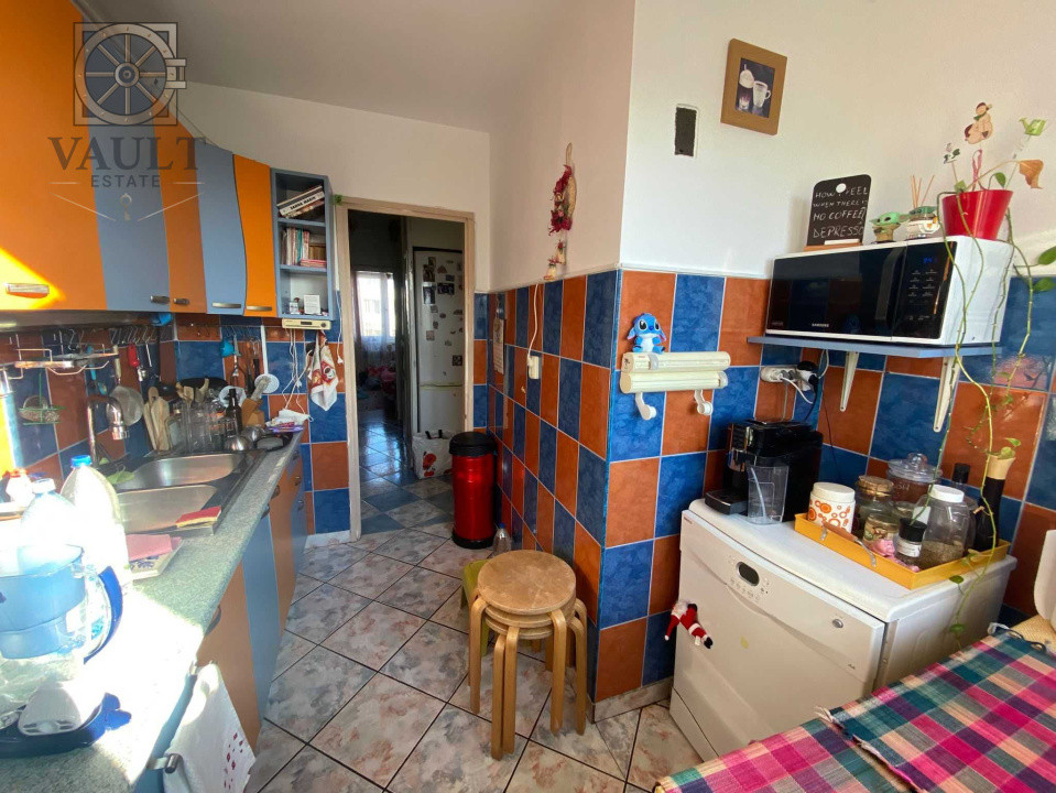 Apartament 4 camere - Ozana