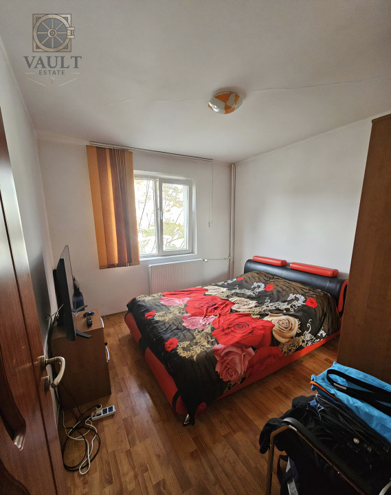 Apartament 3 camere - Dristor