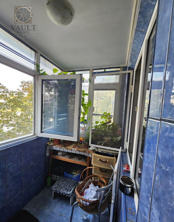 Apartament 3 camere - Dristor