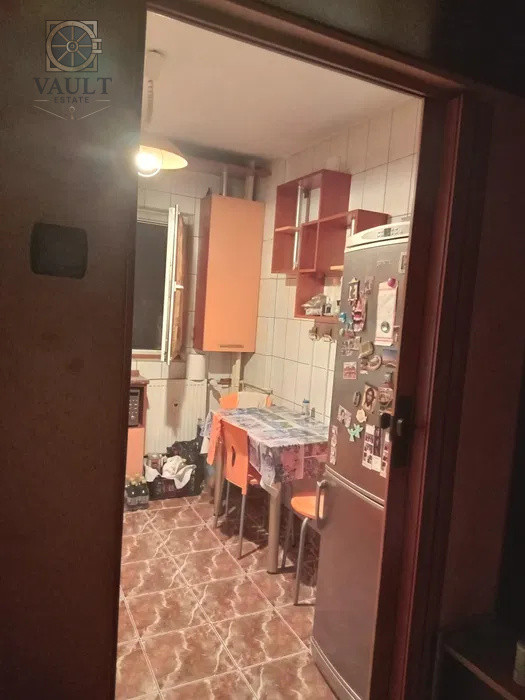 Apartament 2 camere Drumul Taberei-Ghencea-Posibilitate montare centrala termica