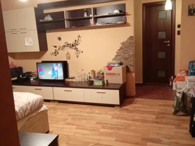 Apartament 2 camere Drumul Taberei-Ghencea-Posibilitate montare centrala termica