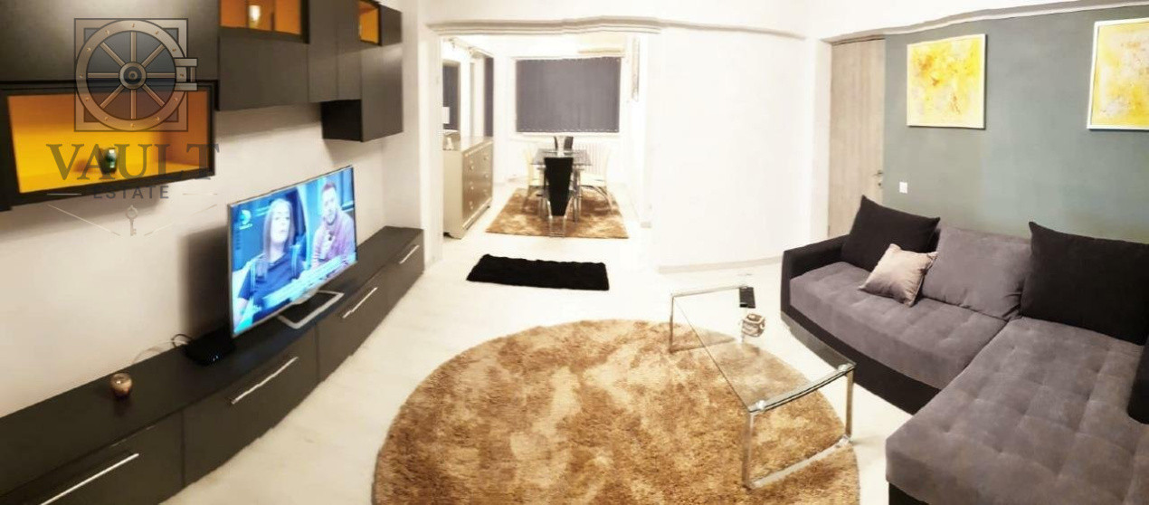 Apartament 4 camere- Ultracentral - P-ta Romana- Renovat 