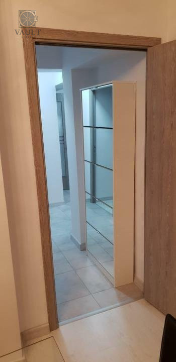 Apartament 4 camere- Ultracentral - P-ta Romana- Renovat 