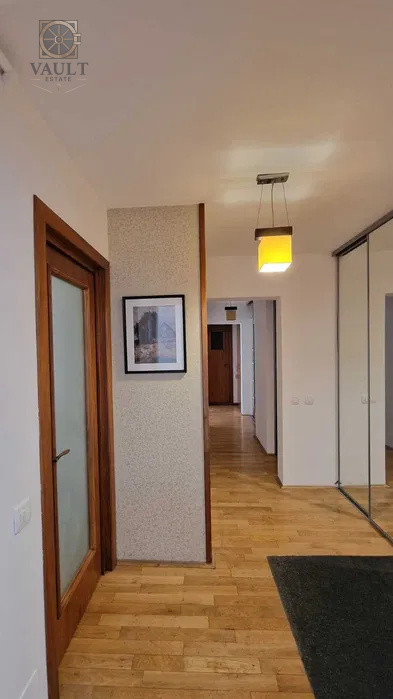 APARTAMENT 3 CAMERE-BASARABIA-CHISINAU-CENTRALA-2 BAI