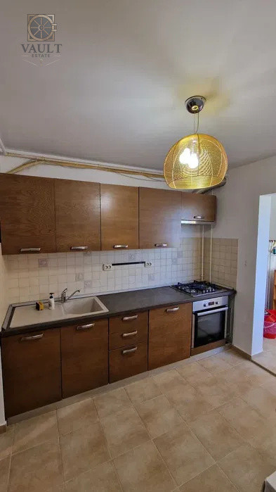 APARTAMENT 3 CAMERE-BASARABIA-CHISINAU-CENTRALA-2 BAI