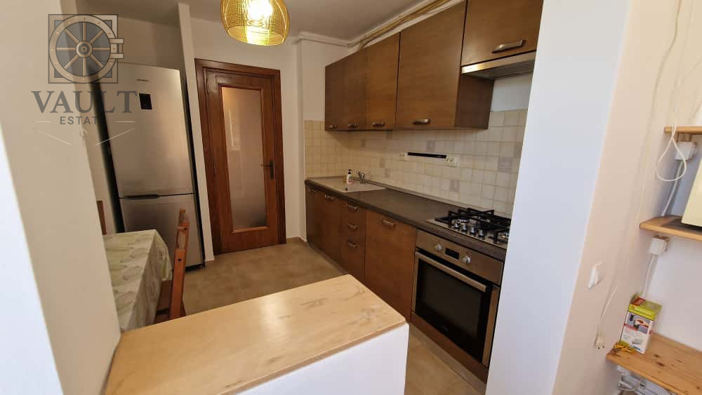 APARTAMENT 3 CAMERE-BASARABIA-CHISINAU-CENTRALA-2 BAI