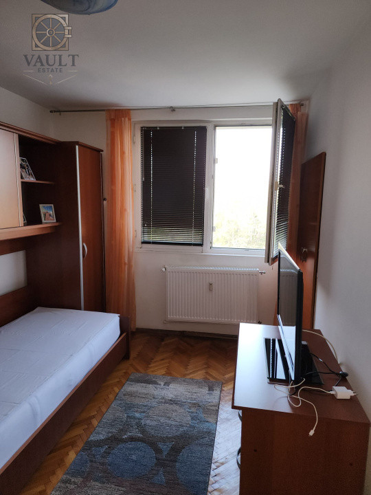Apartament 2 camere - Domenii - lângă liceul Iorga